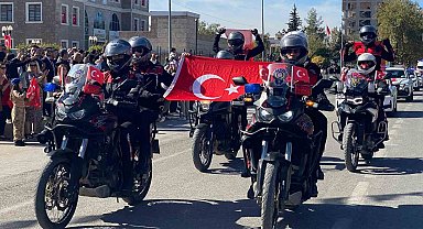 29 Ekim Cumhuriyet Bayramı Adıyaman'da coşkuyla kutlandı