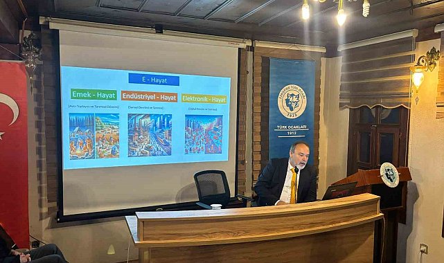 'E-Hayat ve Yapay Zekâ' başlıklı sunum büyük ilgiyle takip edildi