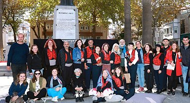 'Tiyatro Mudanya' tam not altı