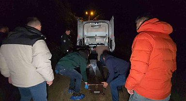 70 yaşındaki adam evinde bıçaklanarak öldürülmüş halde bulundu