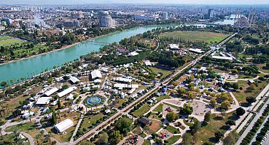 8. Uluslararası Adana Lezzet Festivali Merkez Park'ta başladı