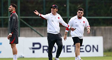 A Milli Takım, Karadağ maçı hazırlıklarını basına kapalı sürdürdü