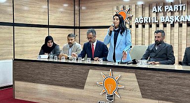 Ağrı'da AK Parti'de devir teslim töreni