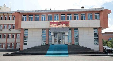 Ağrı'da her türlü toplantı ve gösteri yürüyüşü iki gün süreyle yasaklandı