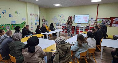 Ailelere profesyonel destek