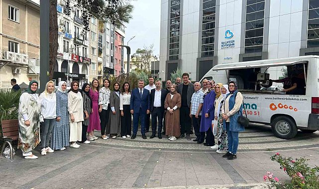 AK Parti Karesi İlçe Kadın Kolları'ndan Geleneksel Lokma Hayrı