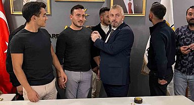 AK Parti'ye farklı partilerden katılım sürüyor