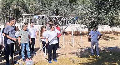 Aliağa'da 'Zeytinler Gençlerle Yeşeriyor' projesi ile yerel ekonomiye destek