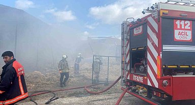 Ankara Akyurt'ta yangın: Saman balyaları tutuştu