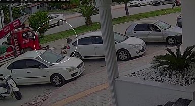 Anne ve oğlunun yaralandığı kaza kamerada