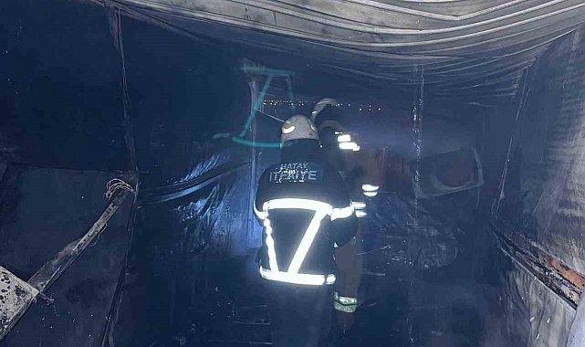 Antakya'da konteyner yangını