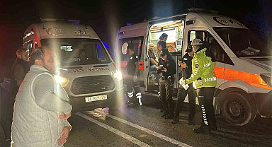 Arnavutköy'de 3 aracın karıştığı kazada 9 kişi yaralandı