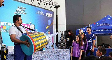 Astrofest'in ikinci durağı bilim şenliği yoğun ilgi görüyor