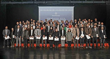 Atatürk Üniversitesi'nde bilimsel teşvik töreni ağustos ve eylül ayı ile devam ediyor