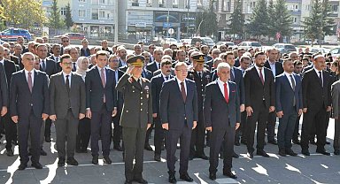 Atatürk'ün Kars'a gelişinin 100'üncü yılı kutlandı