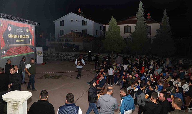 Avlayan köyünde açık hava sinema gecesi