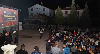 Avlayan köyünde açık hava sinema gecesi