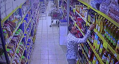 Ayçiçek yağını pantolonunun içine sokarak çaldı