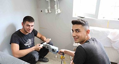 Aydın'da kış yaklaştı, doğalgaz tesisatçıları zamanla yarışmaya başladı