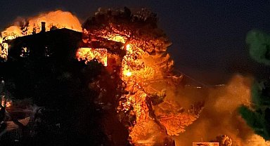 Ayvacık'ta butik otelde yangın çıktı