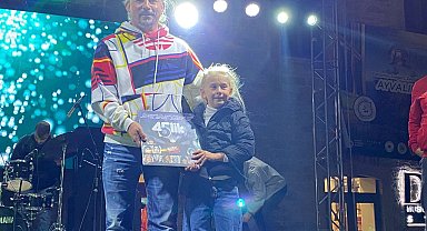 Ayvalık'ta hasat festivalinden nostaljik melodiler yükseldi