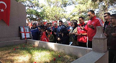 Aziziye Tabyalarında "7'den 70'e Ecdada Saygı Yürüyüşü" düzenlendi