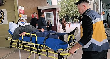 Baba-oğul şakalaşırken pencereden düştü