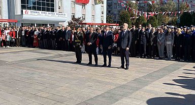 Bahçelievler Belediyesi'nden Cumhuriyet'in 101. yılına özel sürpriz: 101 çocuğa bisiklet dağıtıldı