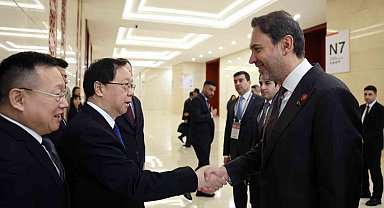 Bakan Bayraktar: "Afrika, Batı ve Orta Asya bölgelerindeki tüm ülkelerle iş birliğine hazırız"