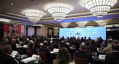 Bakan Göktaş, il müdürleriyle bir araya geldi