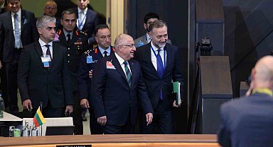 Bakan Güler, NATO Savunma Bakanları Toplantısı'nda