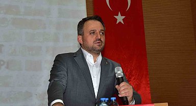 Bakan Yardımcısı Eminoğlu, Ahlat'ta gençlerle buluştu