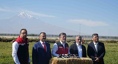 Bakan Yumaklı: "Üç temel hedefimiz var; üreticilere uygun maliyetle hayvan temini, tüketiciye uygun maliyetle kırmızı et temini ve kırmızı et ithalatını bitirmek"