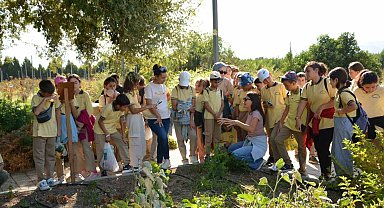 Balıkesirli öğrenciler bitkiler dünyasıyla tanıştı