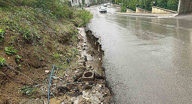 Bartın'da hem yağmur hem de kar yağışı etkili oldu