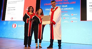 BARÜ'den Dr. Çiğdem Yerli, "ODTÜ Yılın Tezi Ödülünü" aldı