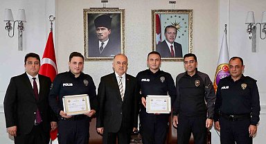 Başarılı polisler ödüllendirildi