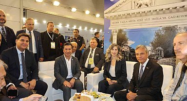 Başkan Aras İstanbul Turizm Fuarı'na katıldı
