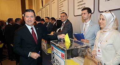 Başkan Aras Türkiye Belediyeler Birliği toplantısına katıldı