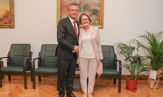 Başkan Çelik, Bozkurt'un projelerini CHP lideri Özel'e anlattı