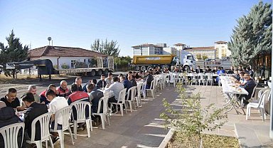 Başkan Çırpanoğlu belediye personeli ile kahvaltıda bir araya geldi