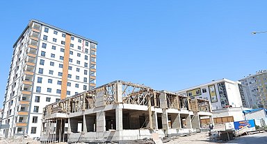 Başkan Çolakbayrakdar: "Dönüşümle gecekondular tarih oluyor, modern yaşam alanları inşa ediyoruz"