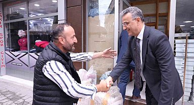 Başkan Kurnaz: "Esnafımızın konforuna özen gösteriyoruz"