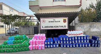 Batman'da 1 milyon 350 bin lira değerinde sahte temizlik ürünü ve ham maddesi ele geçirildi