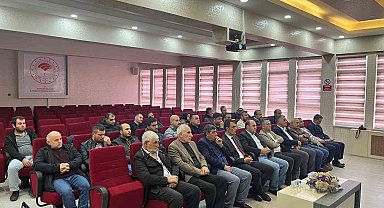 Bayburt'ta hayvancılıkta yeni destekleme modeli konulu istişare toplantısı yapıldı