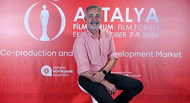 Beyazperde ve ekranların efsanevi oyuncusu Mehmet Aslantuğ'dan kırk yıllık samimi gözlemler