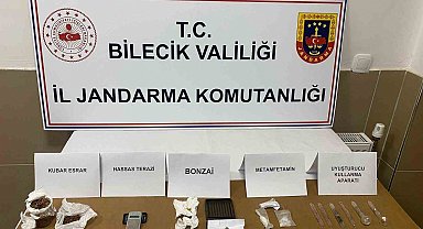 Bilecik'te düzenlenen uyuşturucu operasyonunda 5 kişi yakalandı