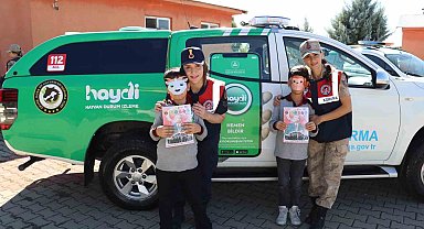 Bingöl'de anaokulu öğrencileri Jandarma Komutanlığını gezdi