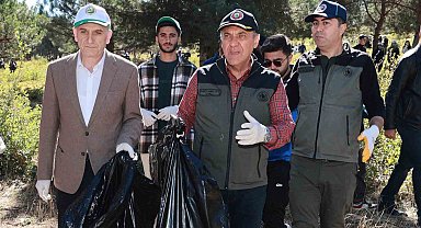 Bingöl'de el ele verip ormanı temizlediler