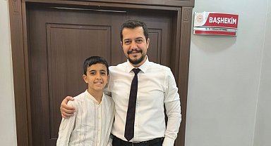 Bisiklet kazası geçiren çocuktan Başhekim Reyhanlı'ya teşekkür ziyareti